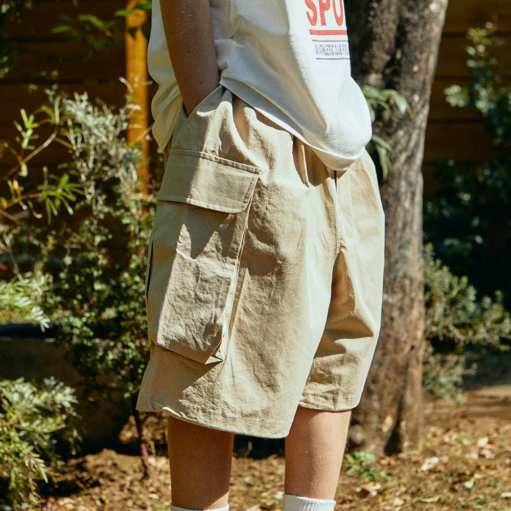 <img class='new_mark_img1' src='https://img.shop-pro.jp/img/new/icons8.gif' style='border:none;display:inline;margin:0px;padding:0px;width:auto;' />CONICHIWA bonjour / WIDE CARGO SHORTS